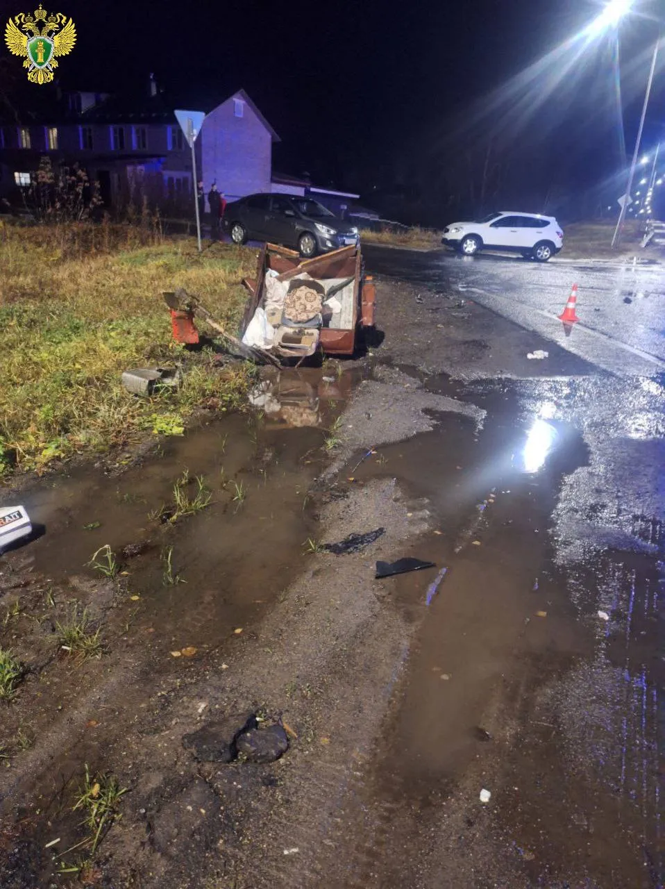 Водитель мотоблока при развороте в поселке Алексеевский врезался в Лада-Калина и Сузуки