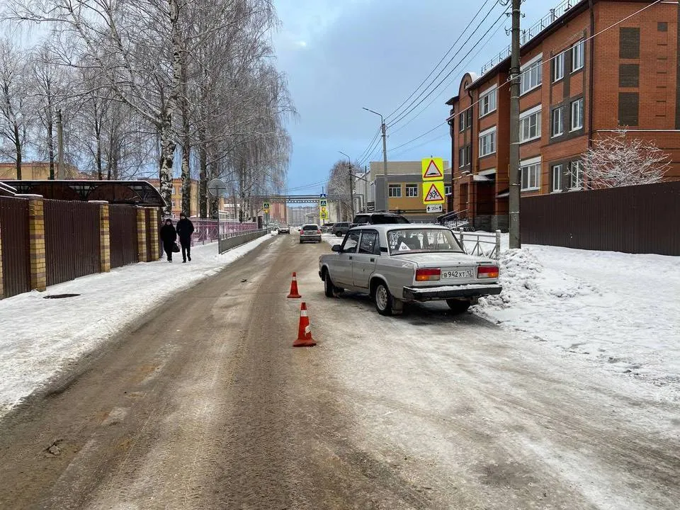 Водитель ВАЗ-2107 сбил 7-летнего ребенка, переходившего дорогу