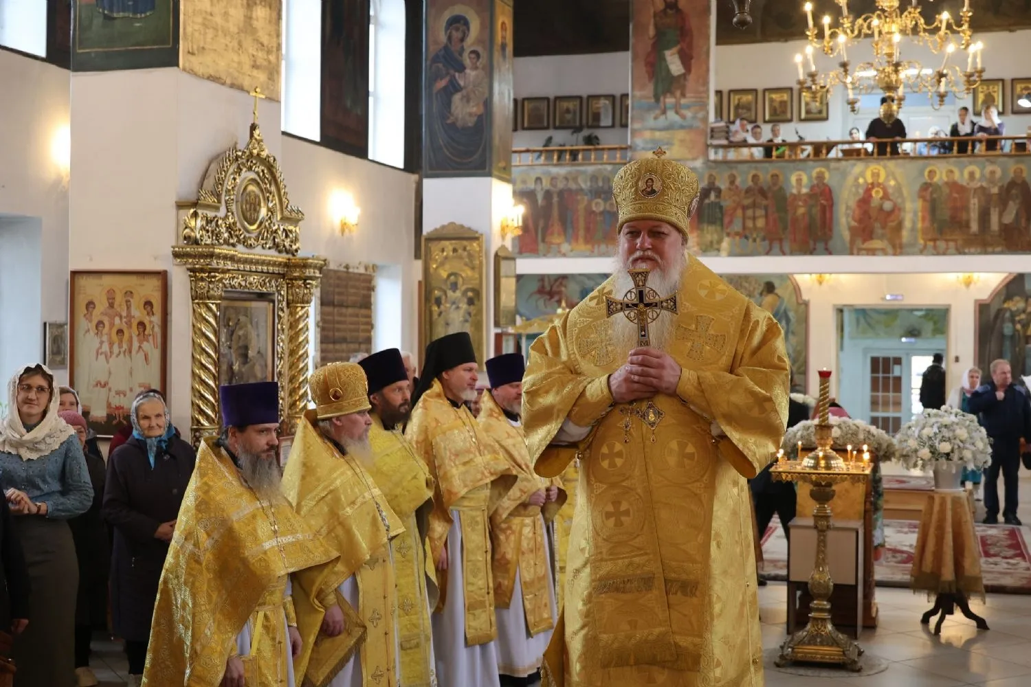 В Марий Эл отметили день святителя Тихона: епископ Феофан возглавил торжественную литургию