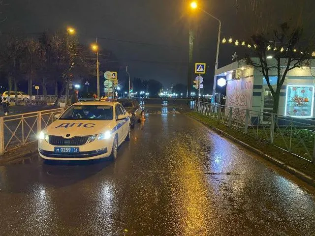 Молодой водитель Mitsubishi сбил женщину на бульваре Победы